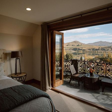 Отель Stoneridge Estate Квинстаун Экстерьер фото