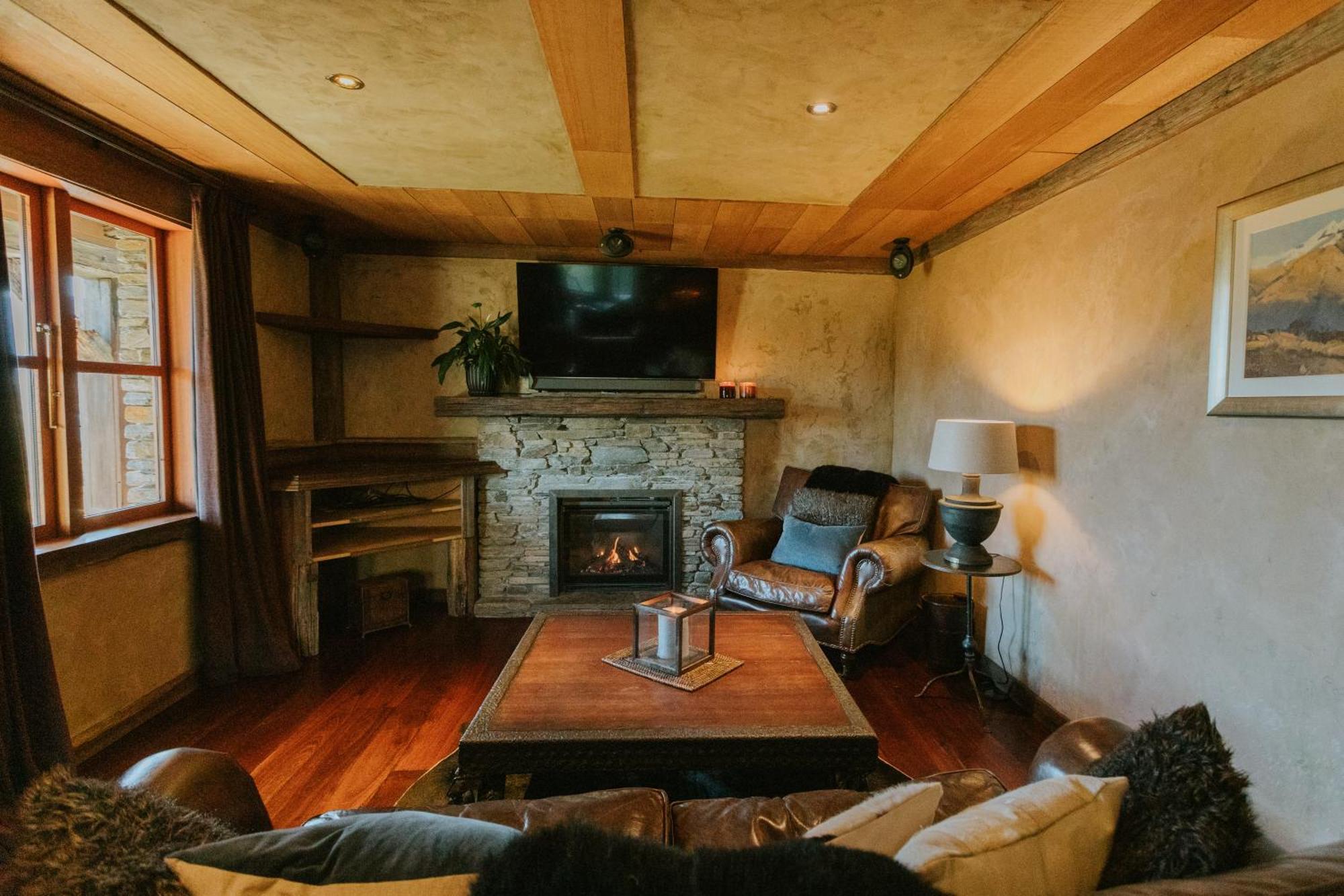 Отель Stoneridge Estate Квинстаун Экстерьер фото