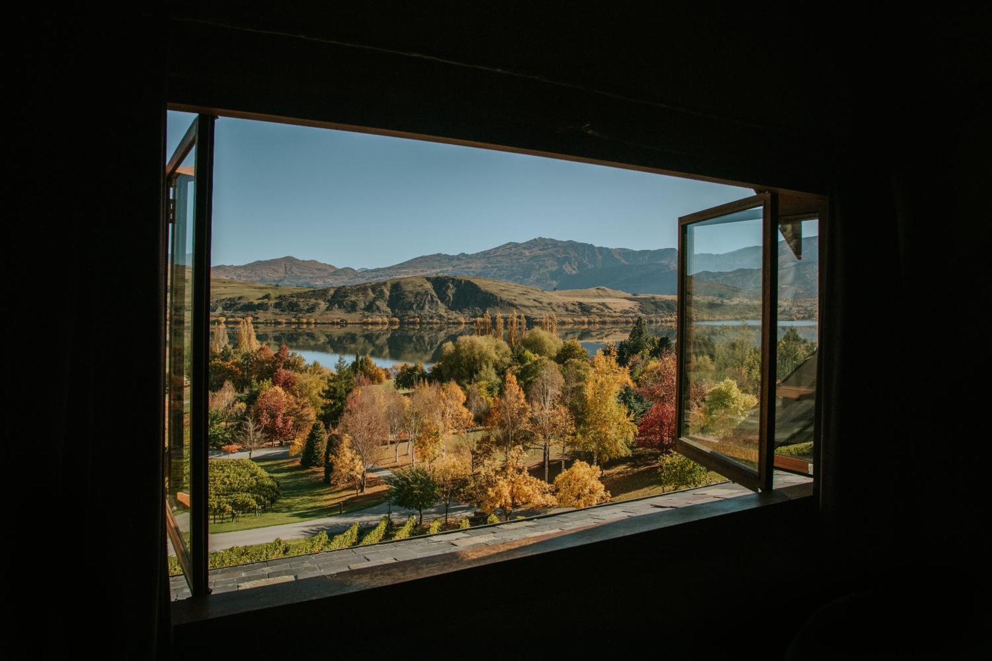Отель Stoneridge Estate Квинстаун Экстерьер фото