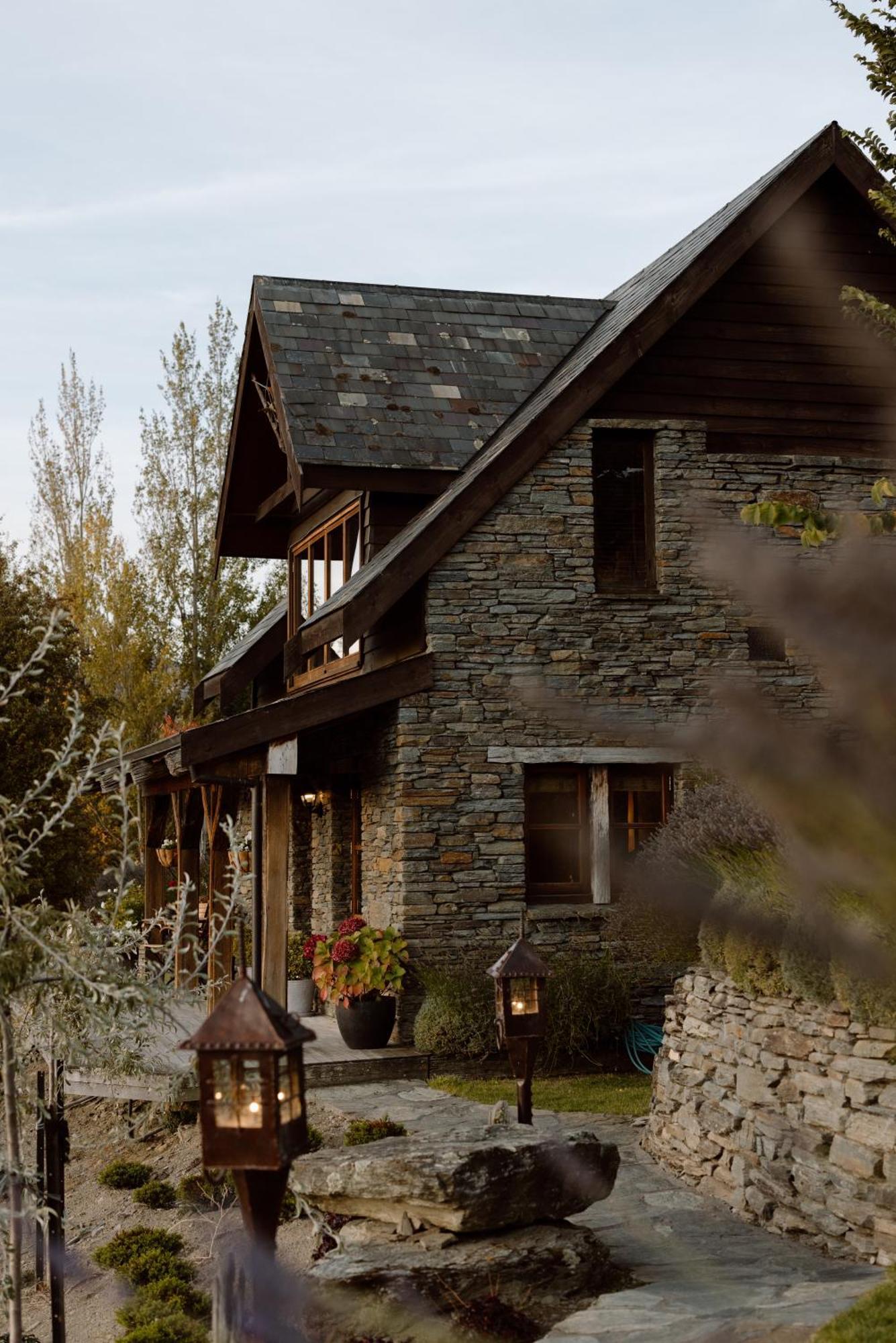 Отель Stoneridge Estate Квинстаун Экстерьер фото