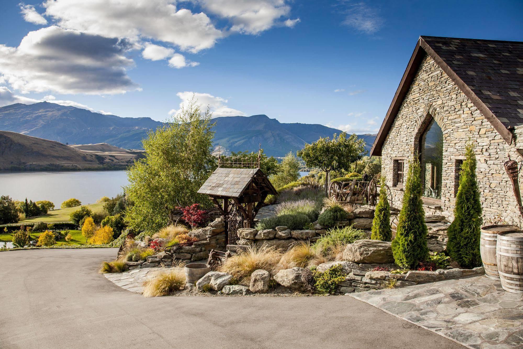 Отель Stoneridge Estate Квинстаун Экстерьер фото
